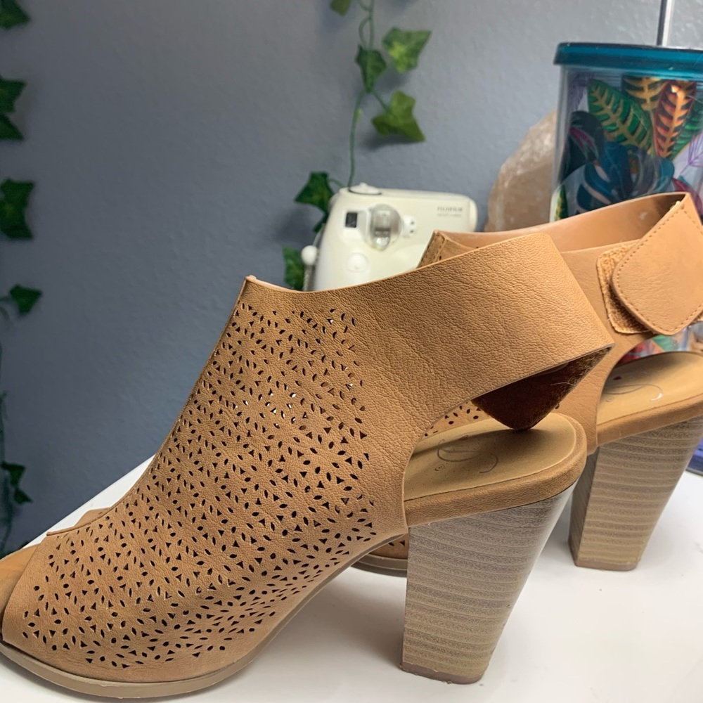 heels